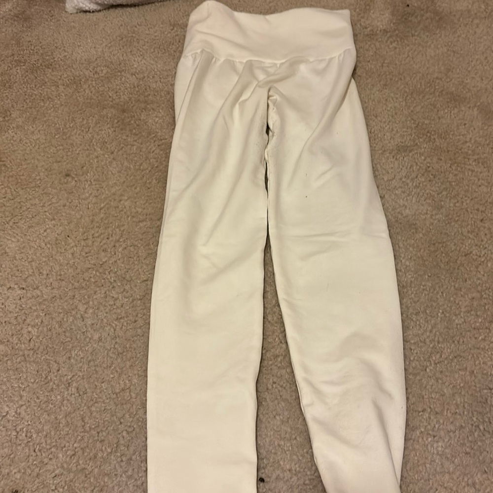 White pants for girls
